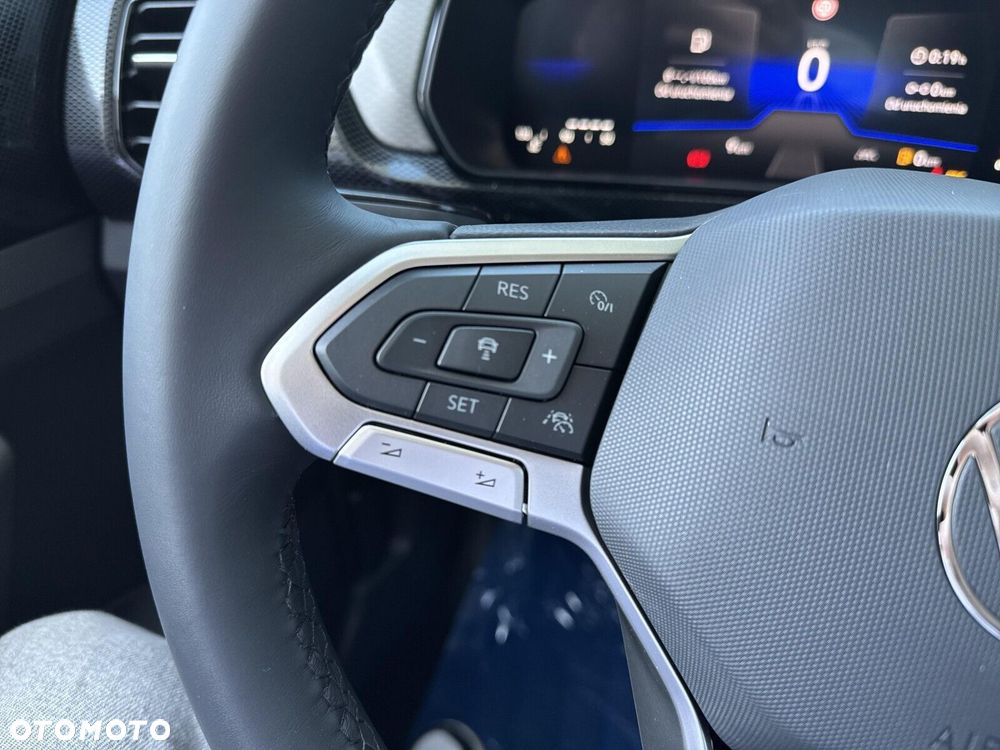 Volkswagen T-Cross - 30