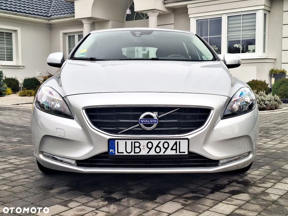 Volvo V40 ver-d2-kinetic - 13