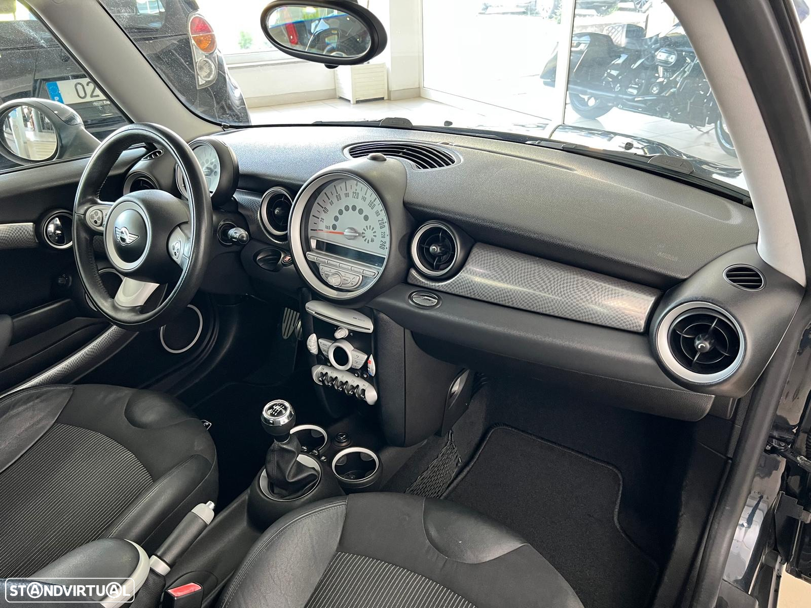 MINI 3 Portas Cooper S - 3