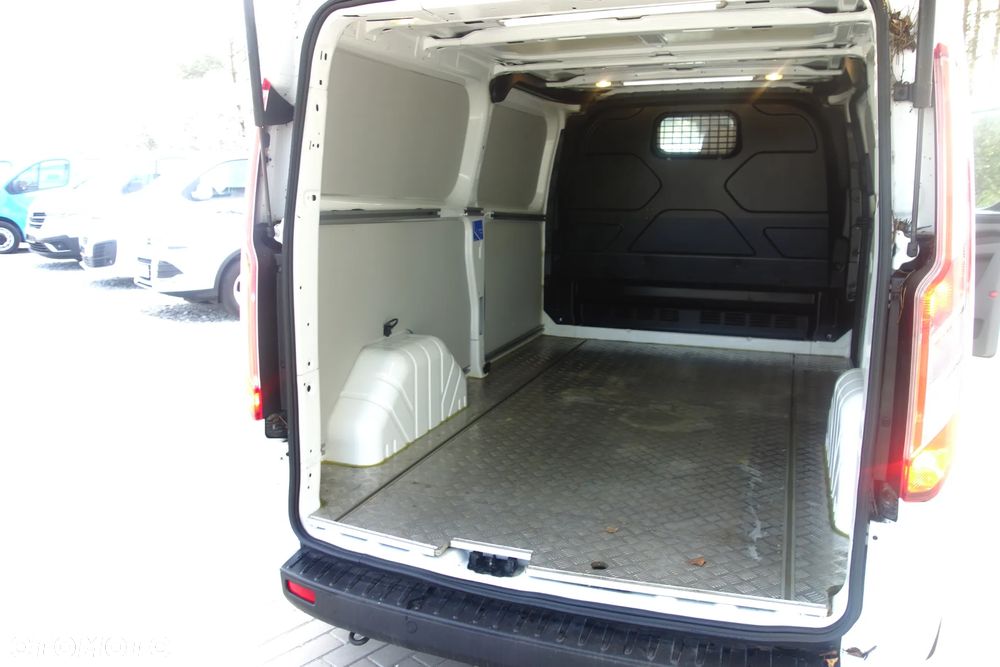 Ford Transit Custom Long 2.0 ecoblue 130 KM Klima - 9