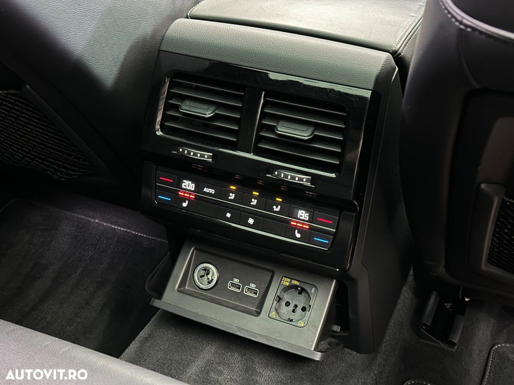 Volkswagen Touareg 3.0 V6 TDI 4Motion DPF Automatik R-Line - 30