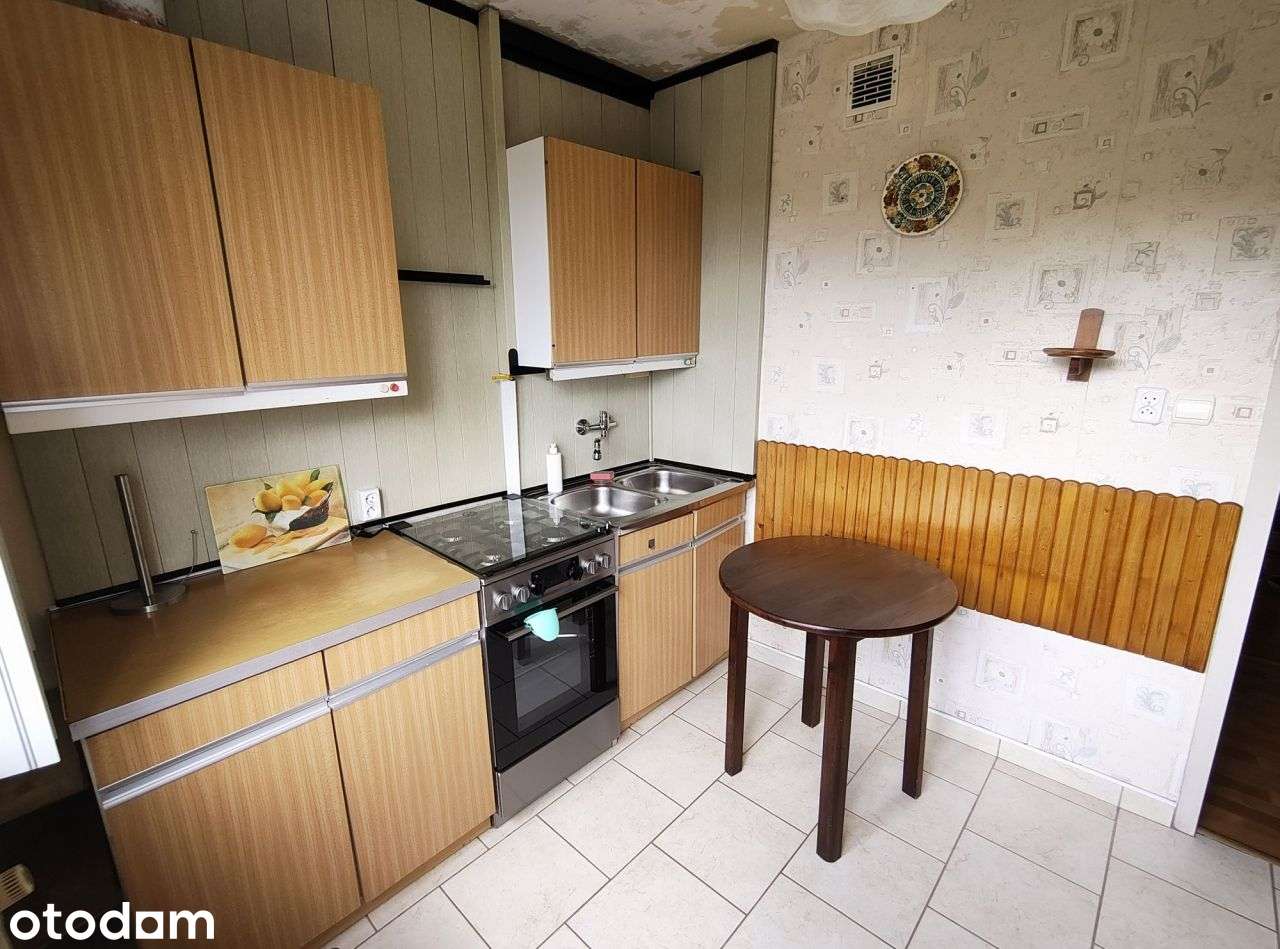M4 w spokojnej okolicy, os. na wzgórzu
