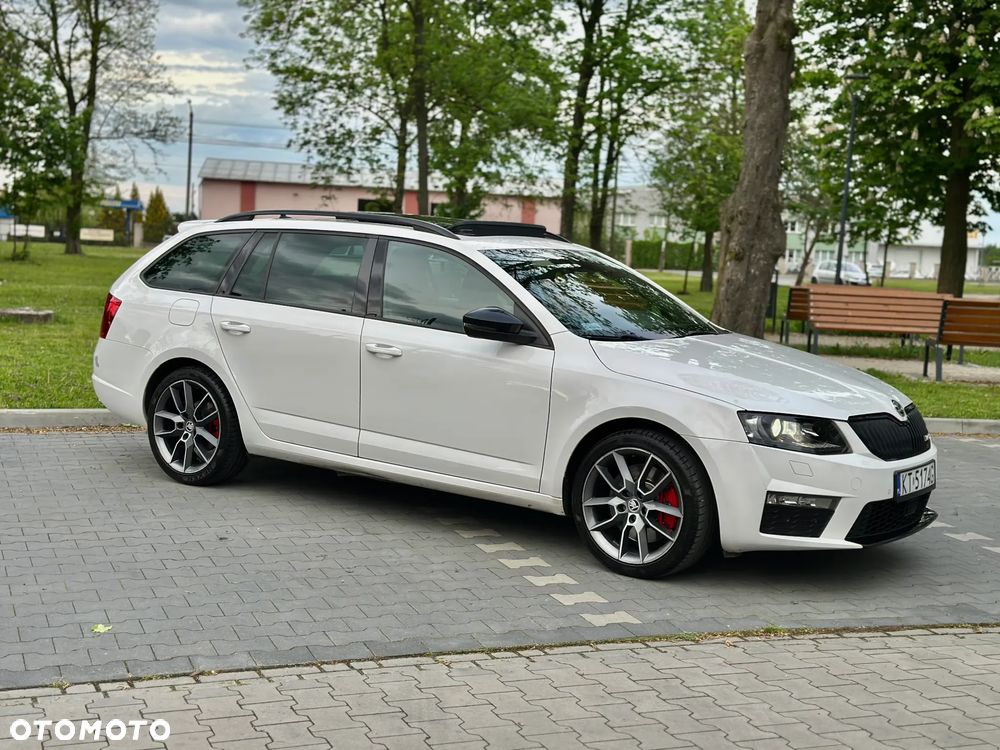 Skoda Octavia 2.0 TDI DSG RS - 5