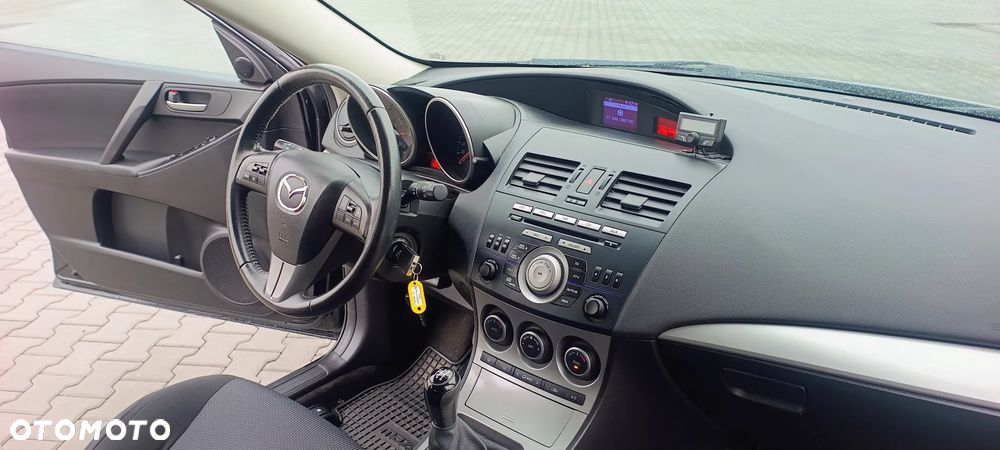 Mazda 3 1.6 16V Exclusive - 26