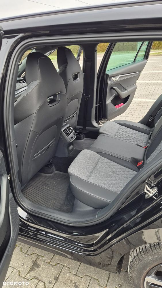 Skoda Octavia 1.5 TSI mHEV DSG Sportline - 12