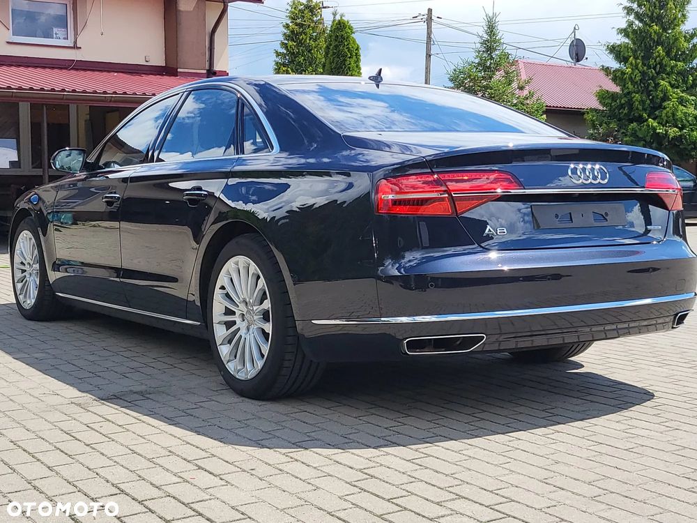 Audi A8 - 5