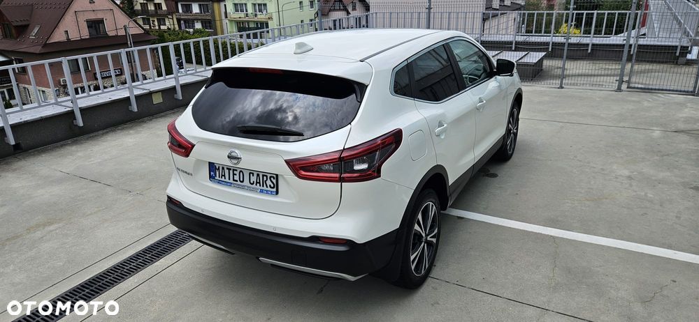 Nissan Qashqai 1.3 DIG-T Tekna - 28