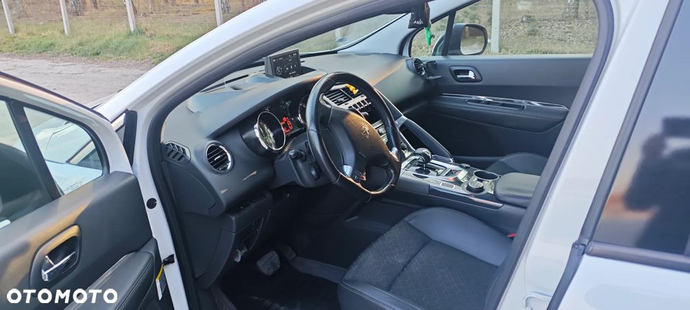 Peugeot 3008 - 16