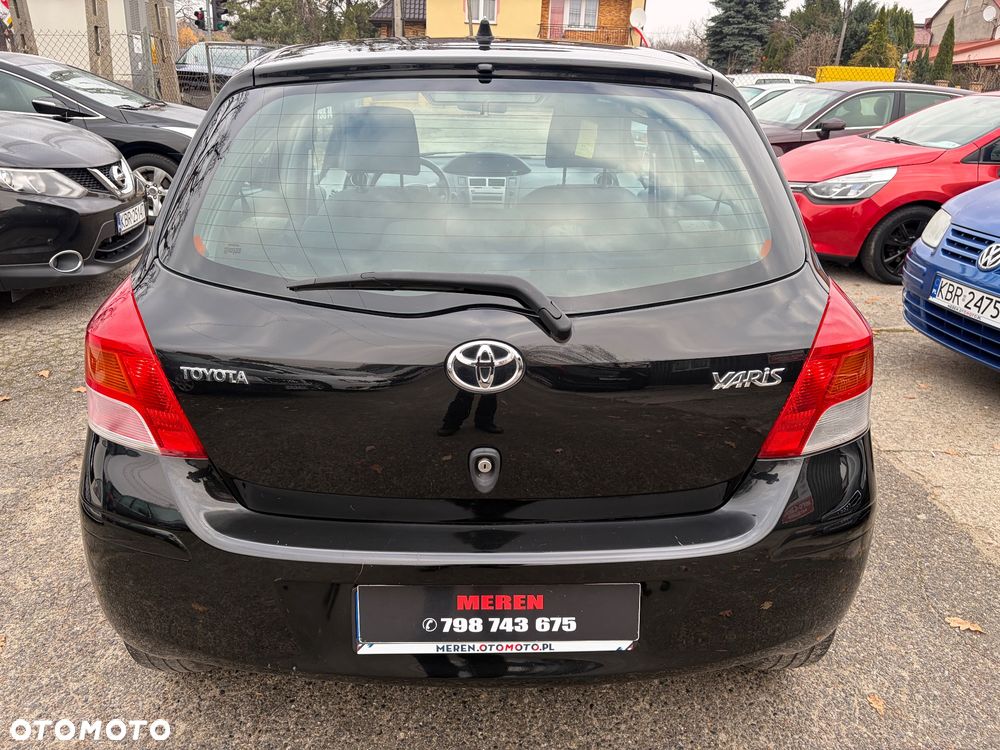 Toyota Yaris 1.33 VVT-i Executive - 6