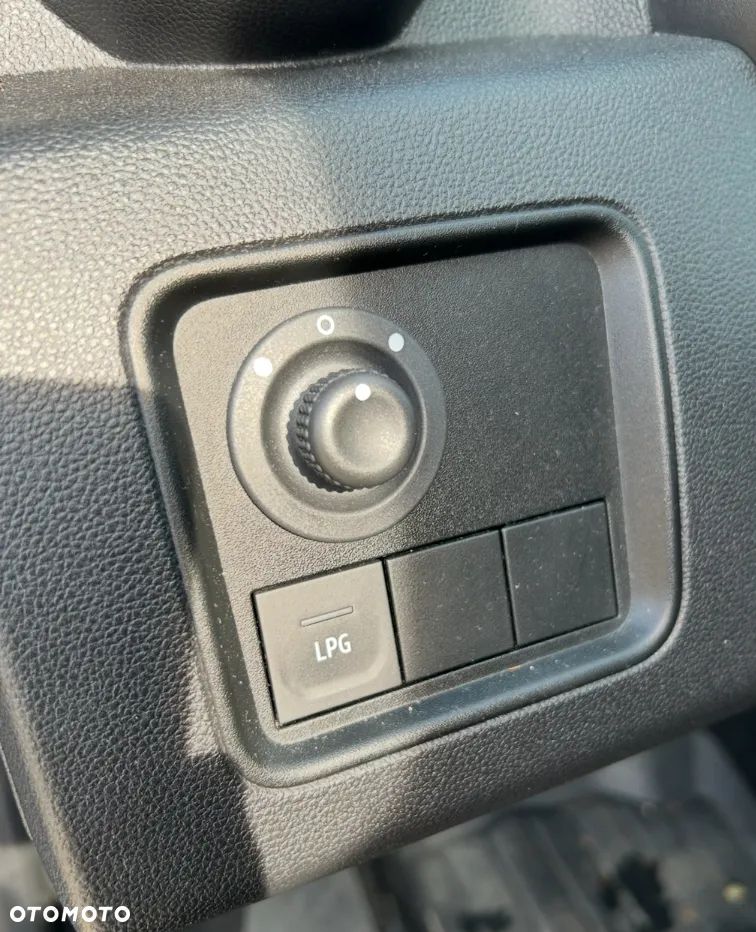 Dacia Duster 1.0 TCe Comfort - 8