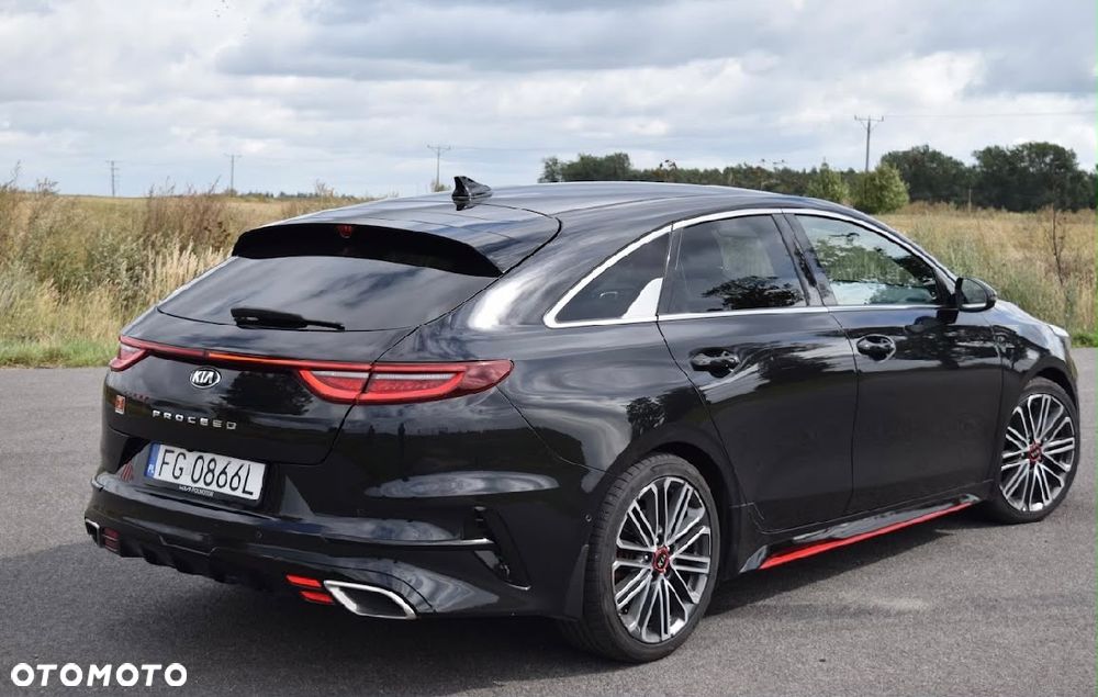 Kia ProCeed 1.6 T-GDI GT DCT - 19