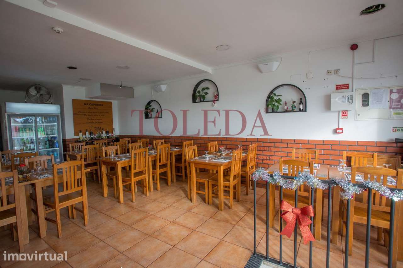 Restaurante/Churrasqueira com Esplanada privada - Grande imagem: 2/25