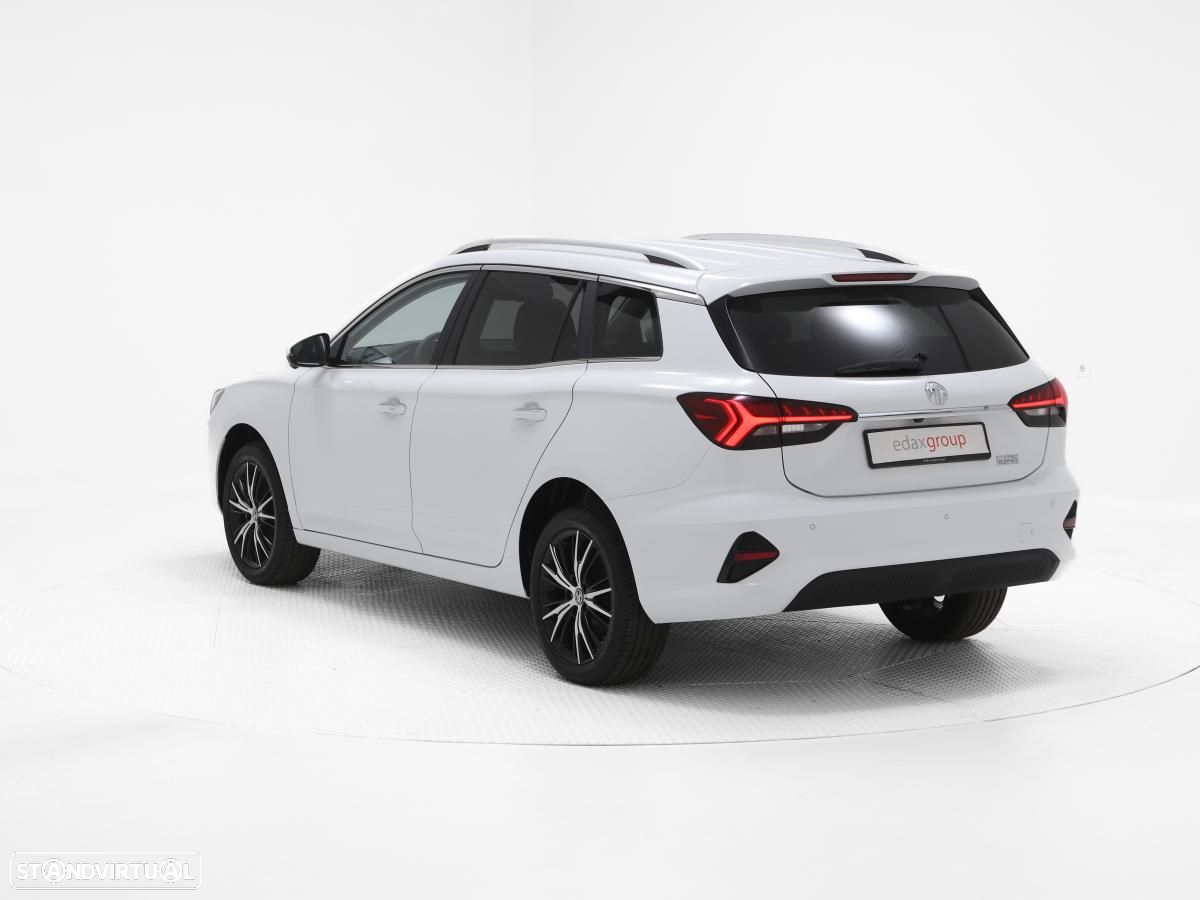 MG MG5 61 kWh Luxury - 4