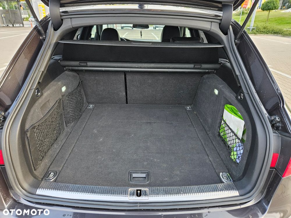 Audi A4 Avant - 9