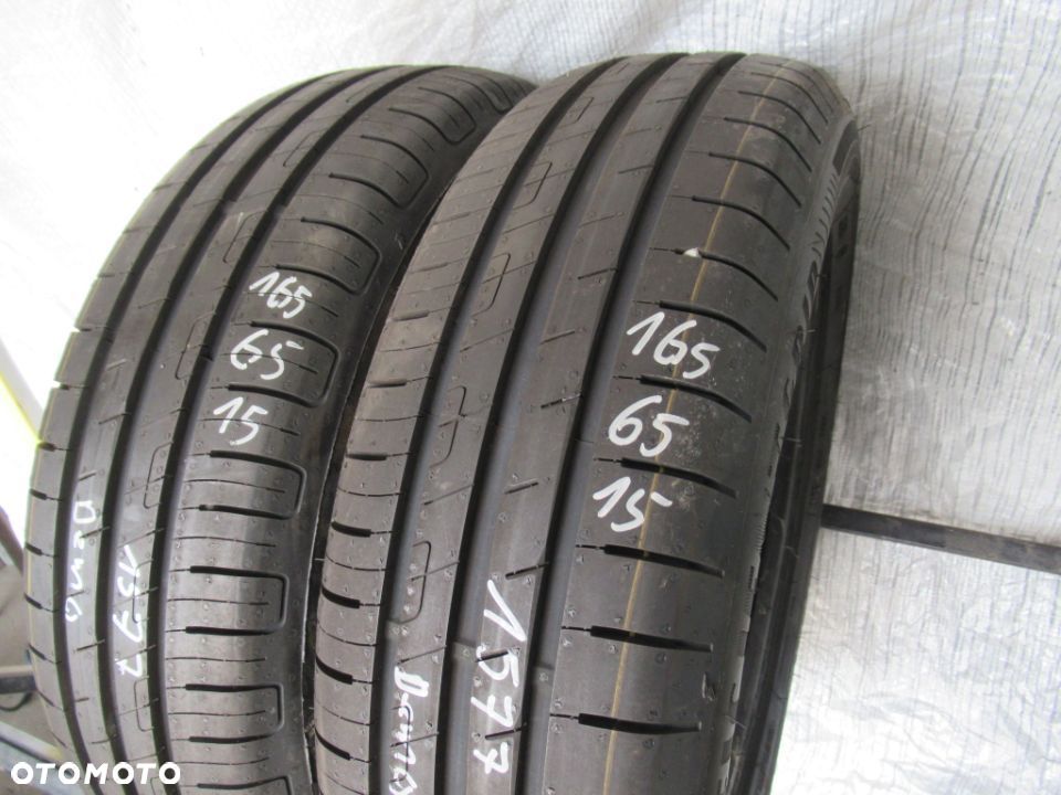 2x Goodyear EfficientGrip Preformance 165/65/15 nr.1506 - 2