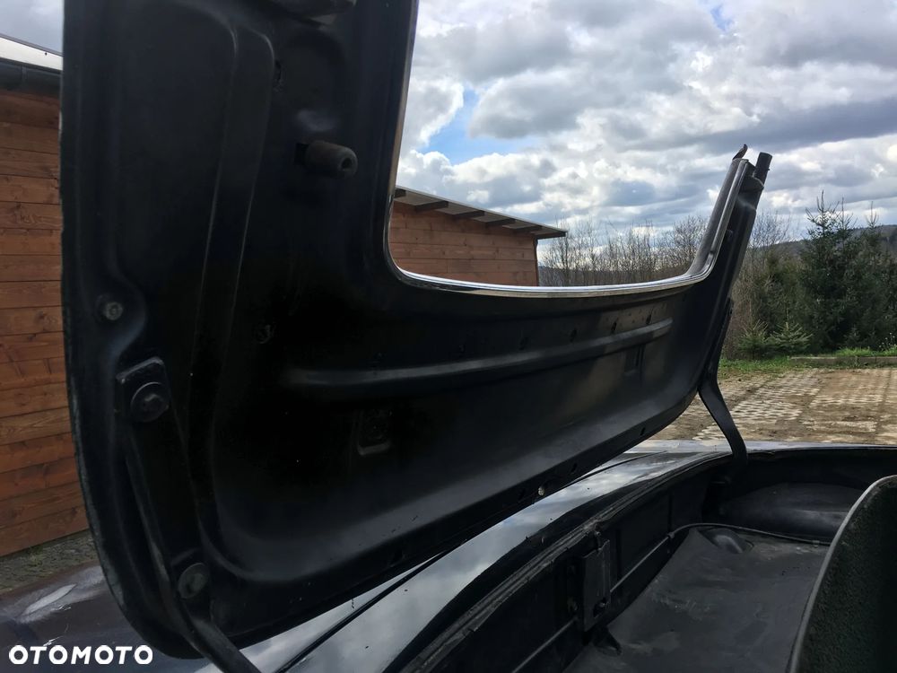 Mercedes-Benz SL - 10