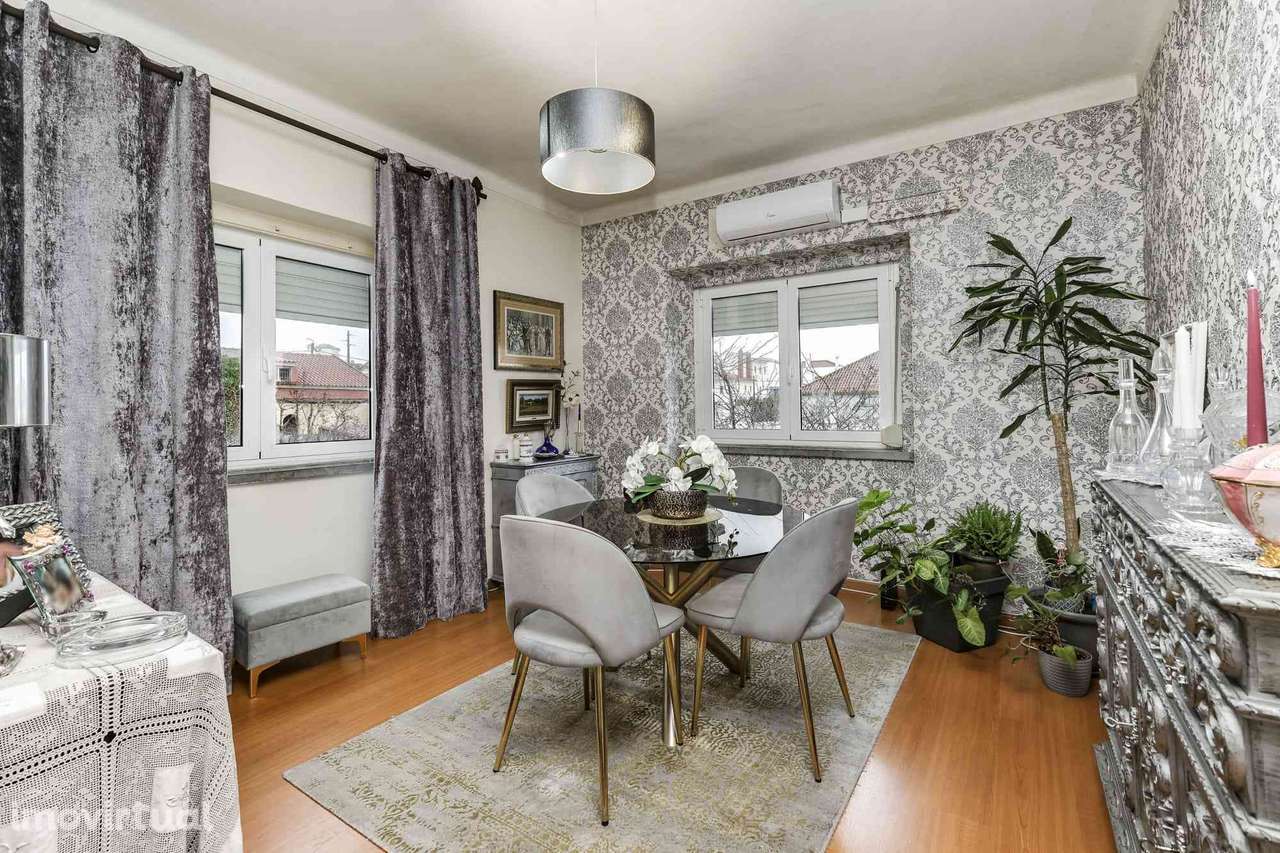 Moradia de charme T4, com 3 pisos – Algueirão / Sintra - Grande imagem: 5/17