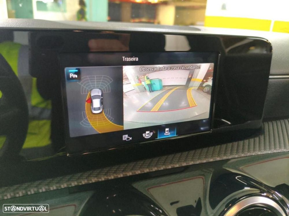 Mercedes-Benz CLA 180 d Business Solutions Frota Aut. - 3