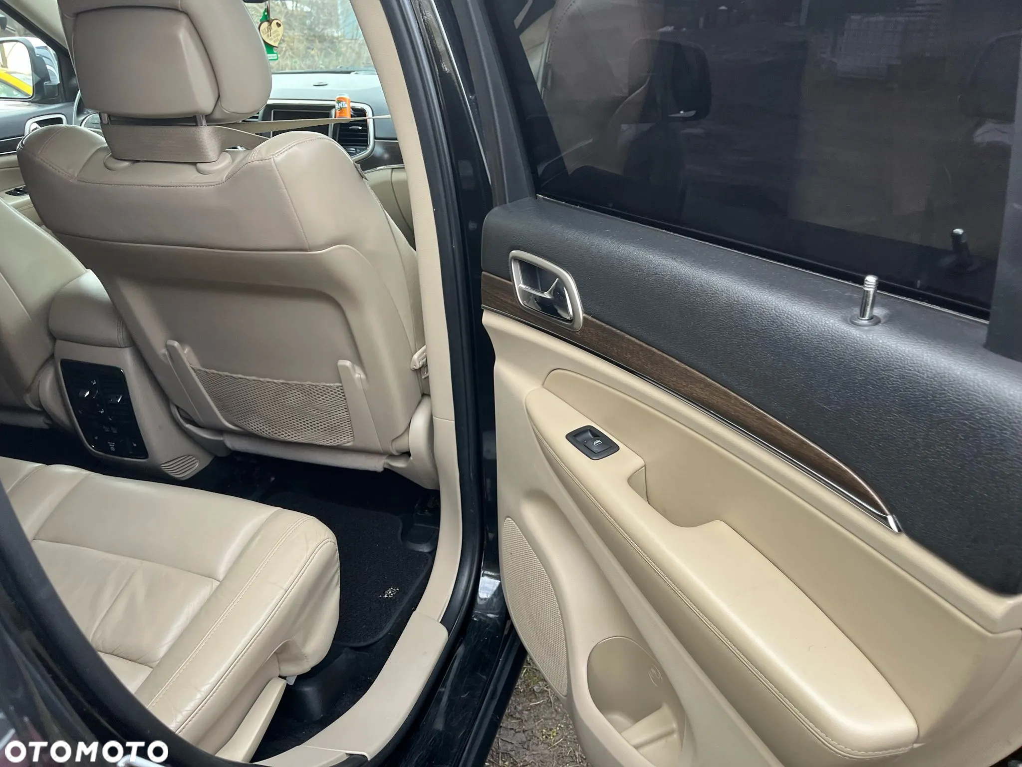 Jeep Grand Cherokee - 6