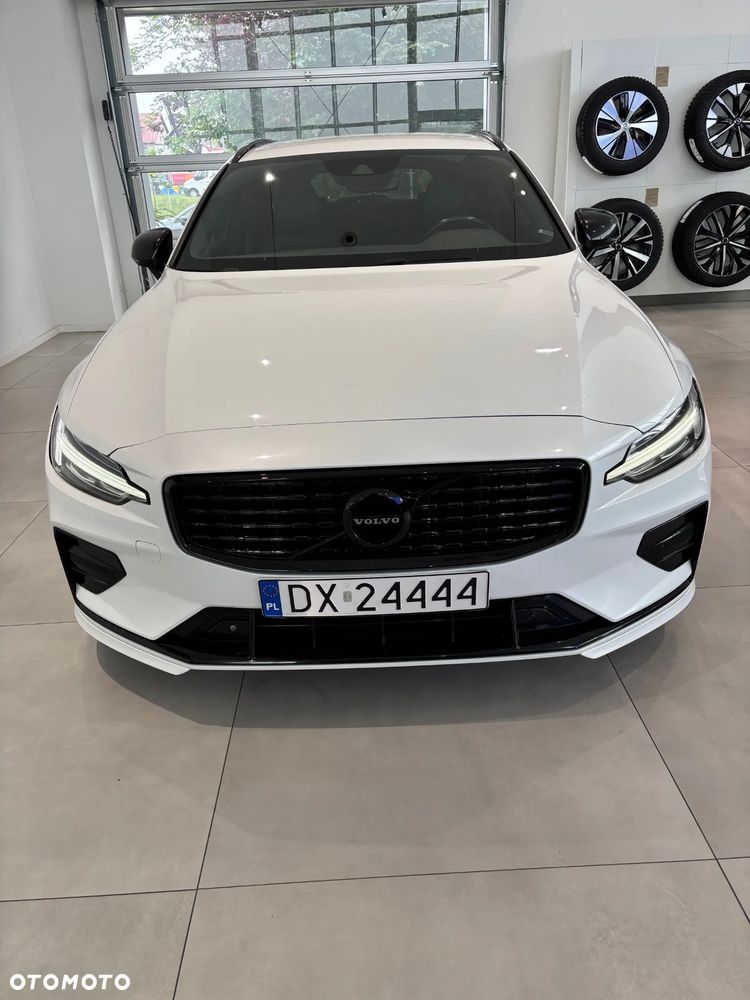 Volvo V60 D4 R-Design - 21