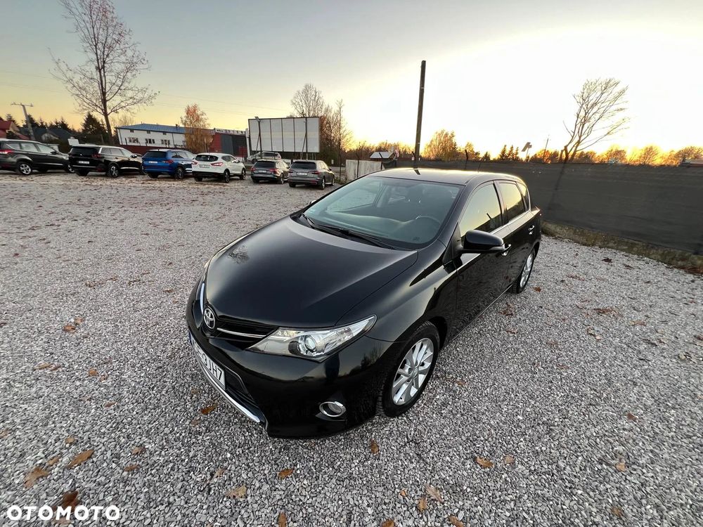 Toyota Auris 1.6 Dynamic - 35