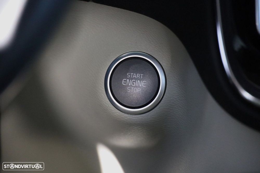 Volvo XC 40 1.5 T5 PHEV Inscription - 18