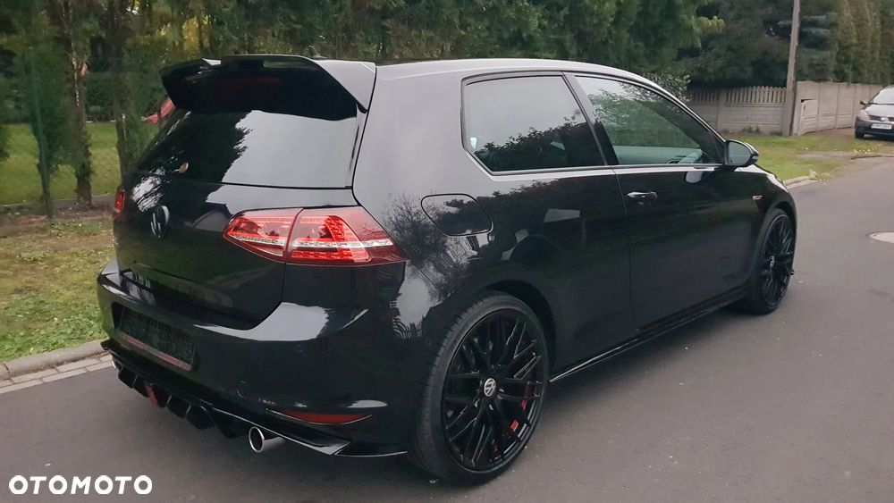 Volkswagen Golf GTI (BlueMotion Technology) DSG - 16