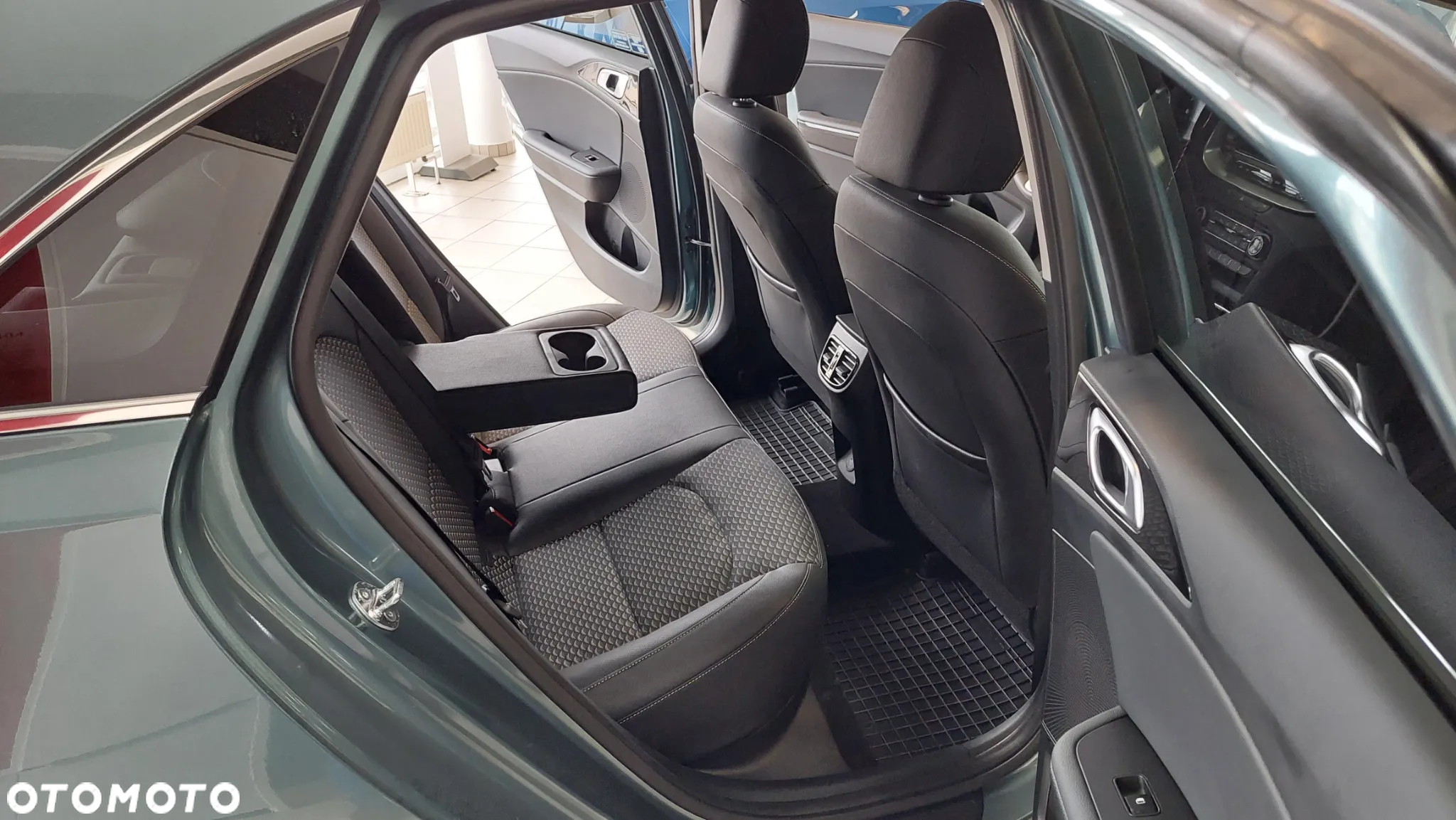 Kia Ceed - 26