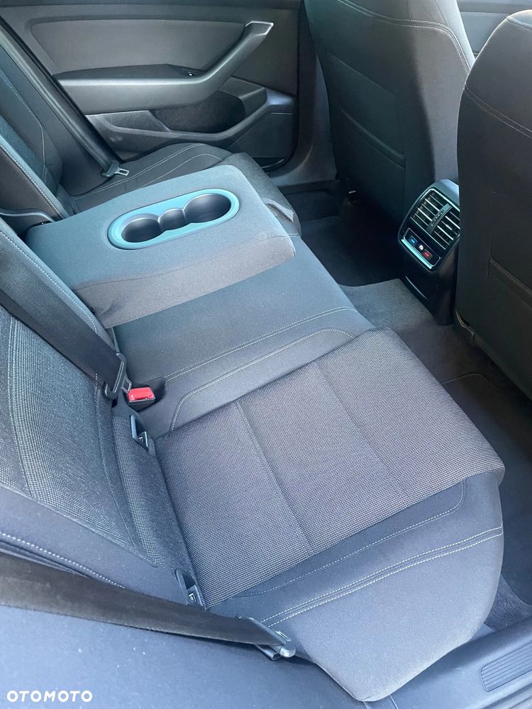 Volkswagen Passat Variant 2.0 TDI (BlueMotion Technology) Comfortline - 19