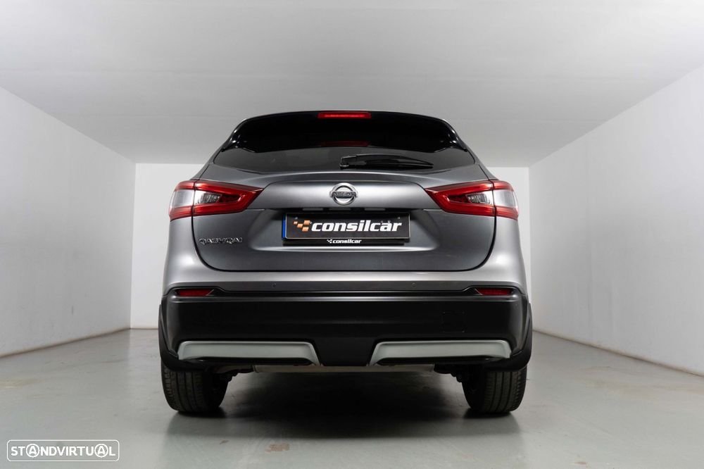 Nissan Qashqai 1.3 DIG-T N-Connecta J18 - 5