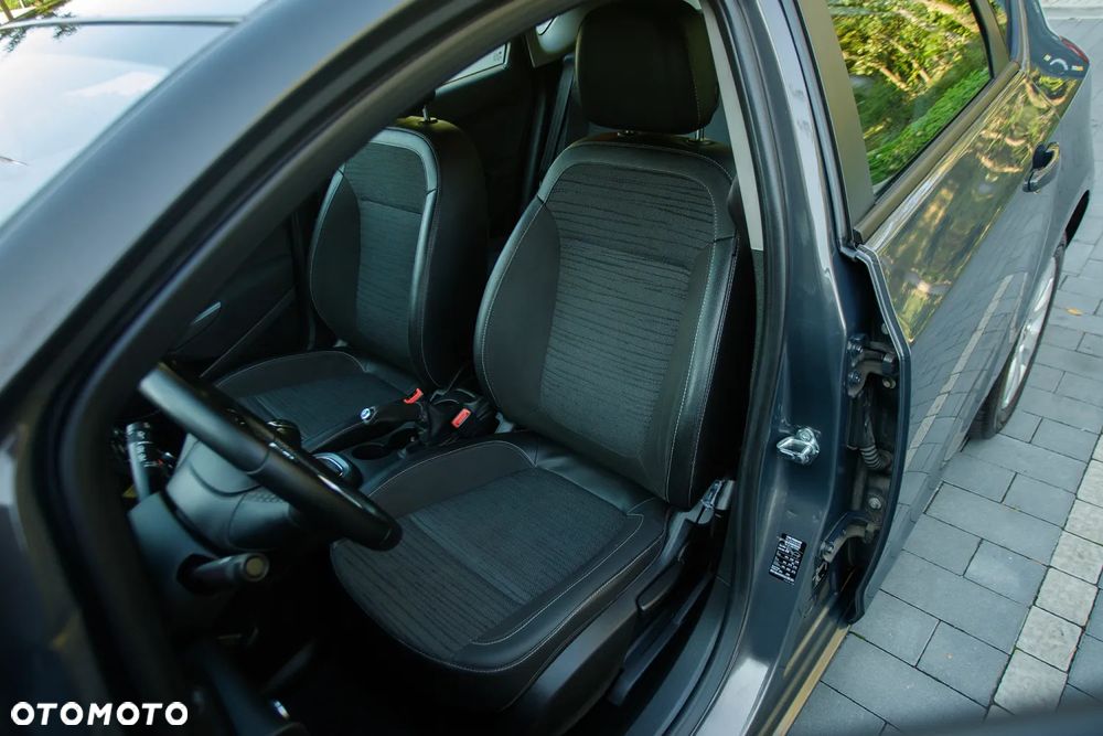 Opel Astra 1.4 Innovation - 28