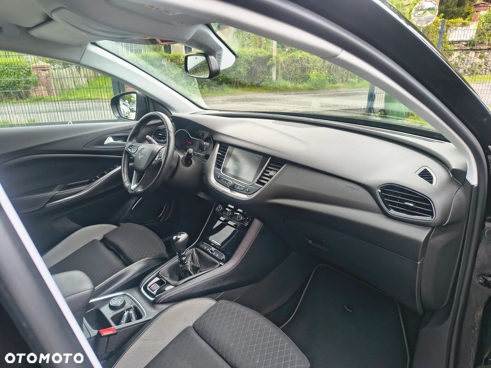 Opel Grandland X 1.6 D Start/Stop Dynamic - 19