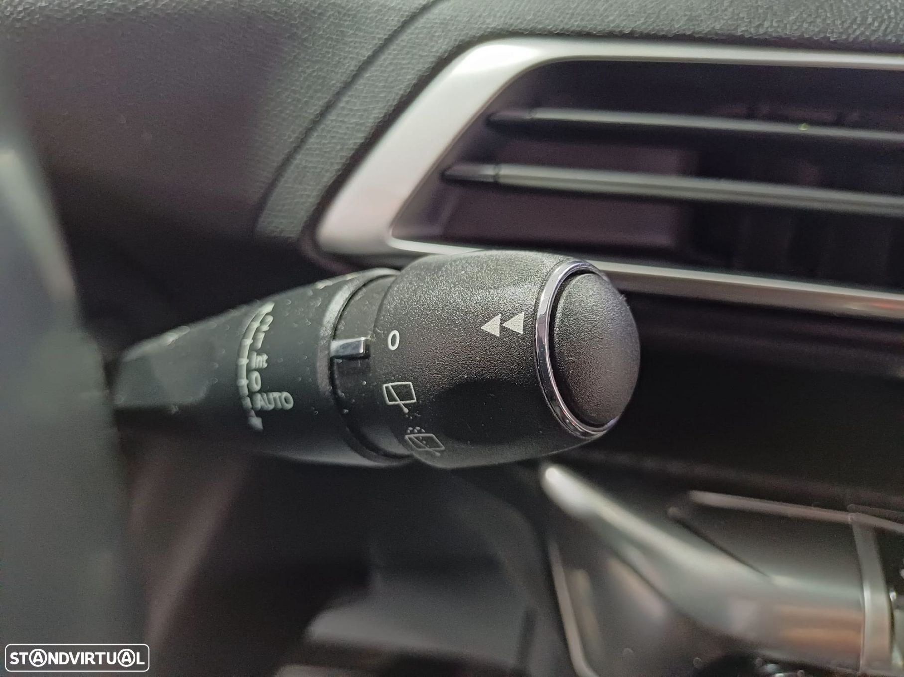 Peugeot 5008 1.5 BlueHDi Allure EAT8 - 19