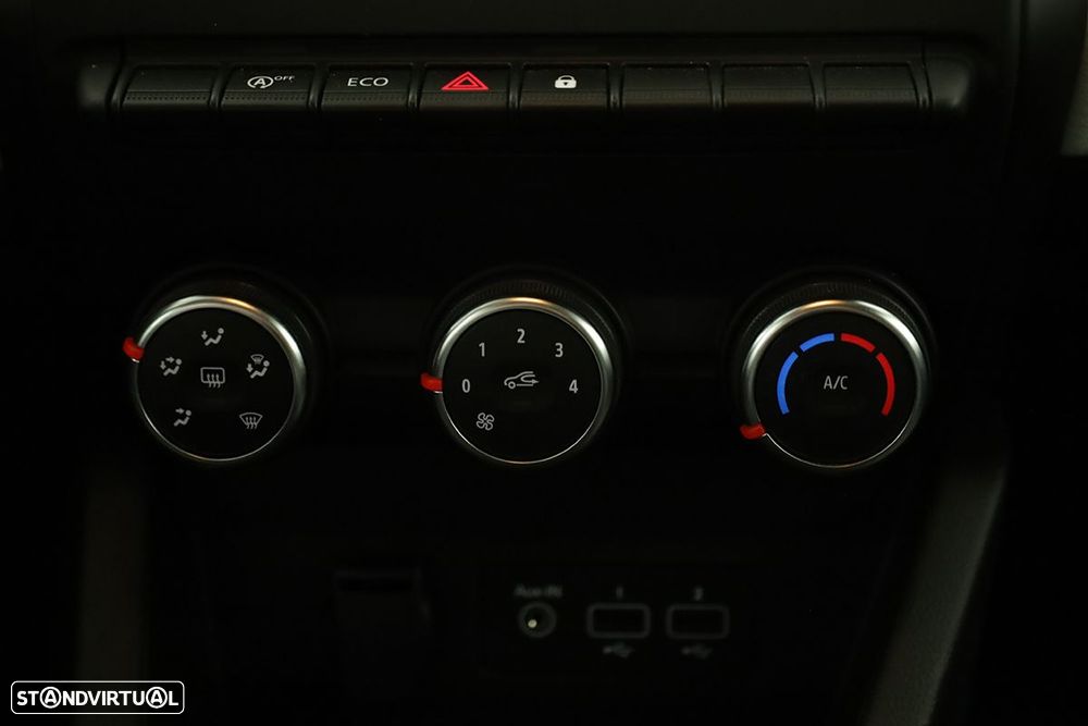 Renault Clio 1.0 TCe Evolution - 11