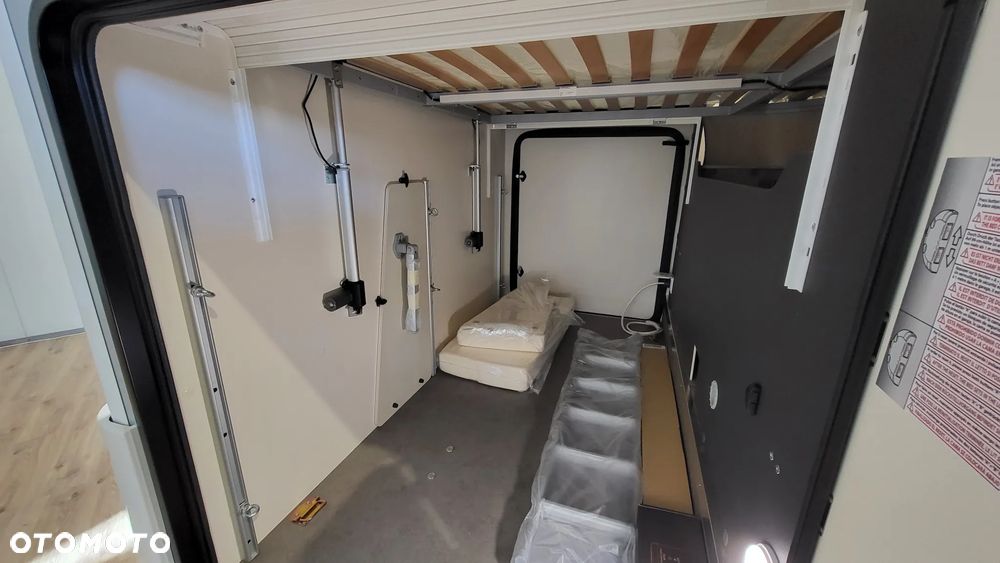 McLOUIS MC4 379 5-osobowy - 36