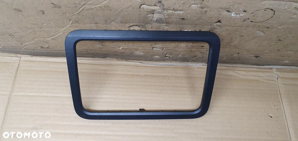 Ramka radia konsoli dekor Skoda Roomster 5J0858069 - 2