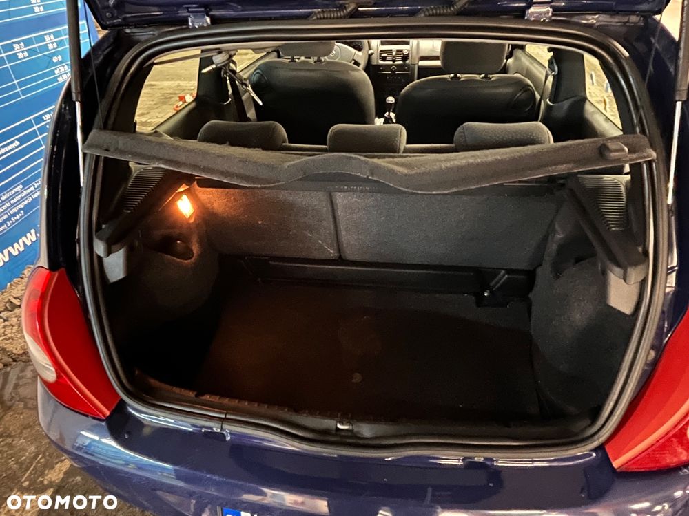 Renault Clio 1.2 Access - 10