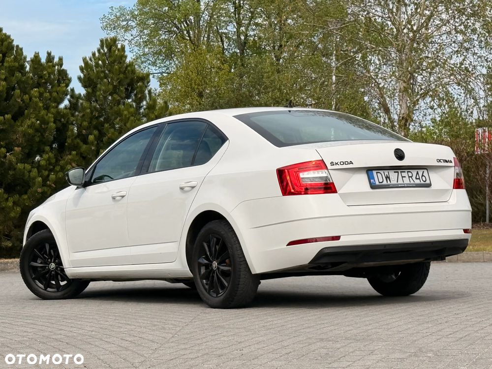 Skoda Octavia 1.6 TDI Style - 17