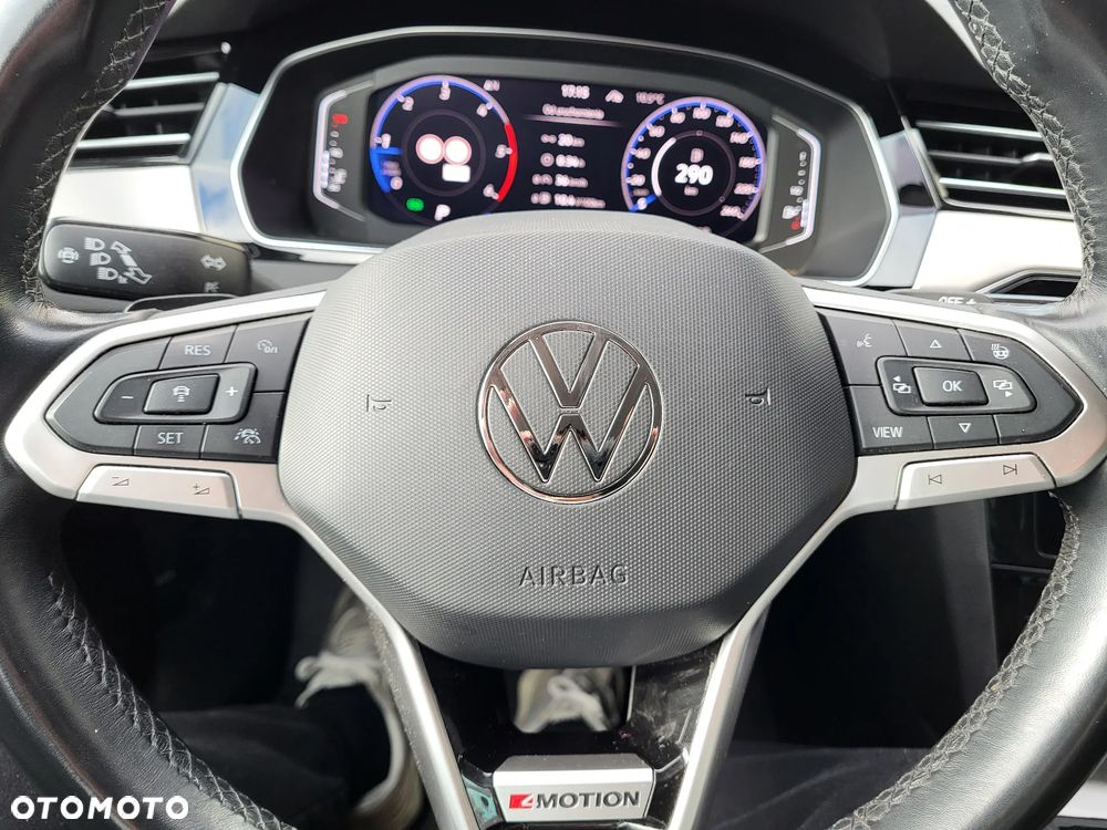 Volkswagen Passat 2.0 TDI 4Mot Elegance DSG - 17