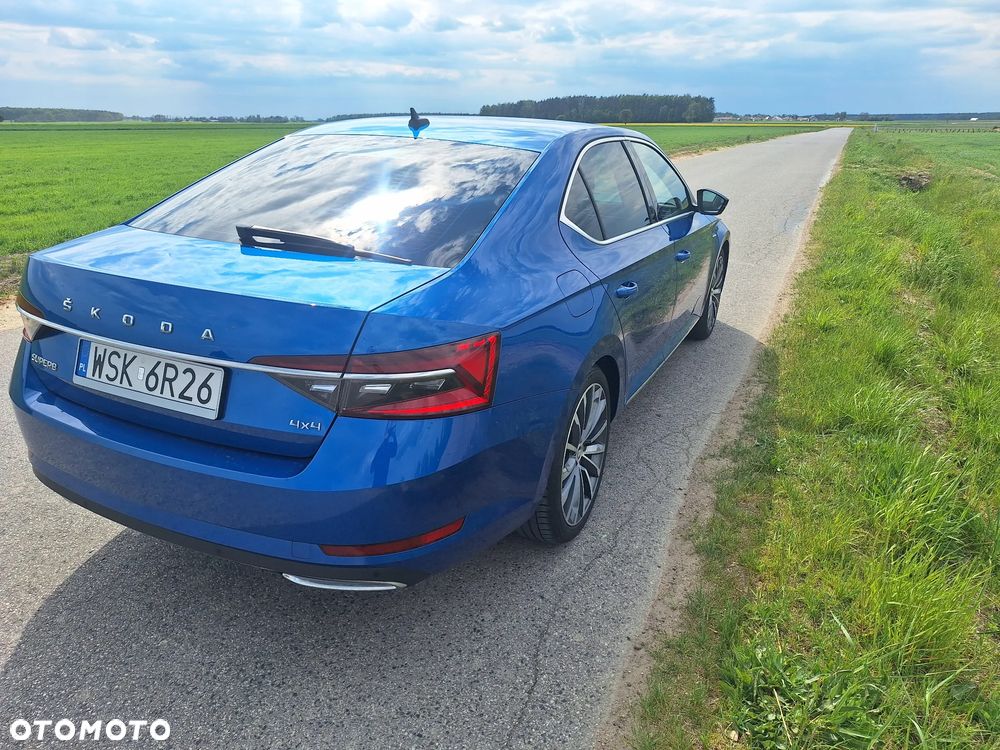 Skoda Superb 2.0 TDI SCR 4x4 L&K DSG - 2