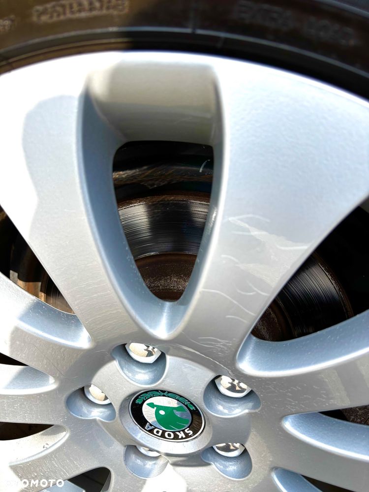 Skoda Superb 1.8 TSI Elegance - 27