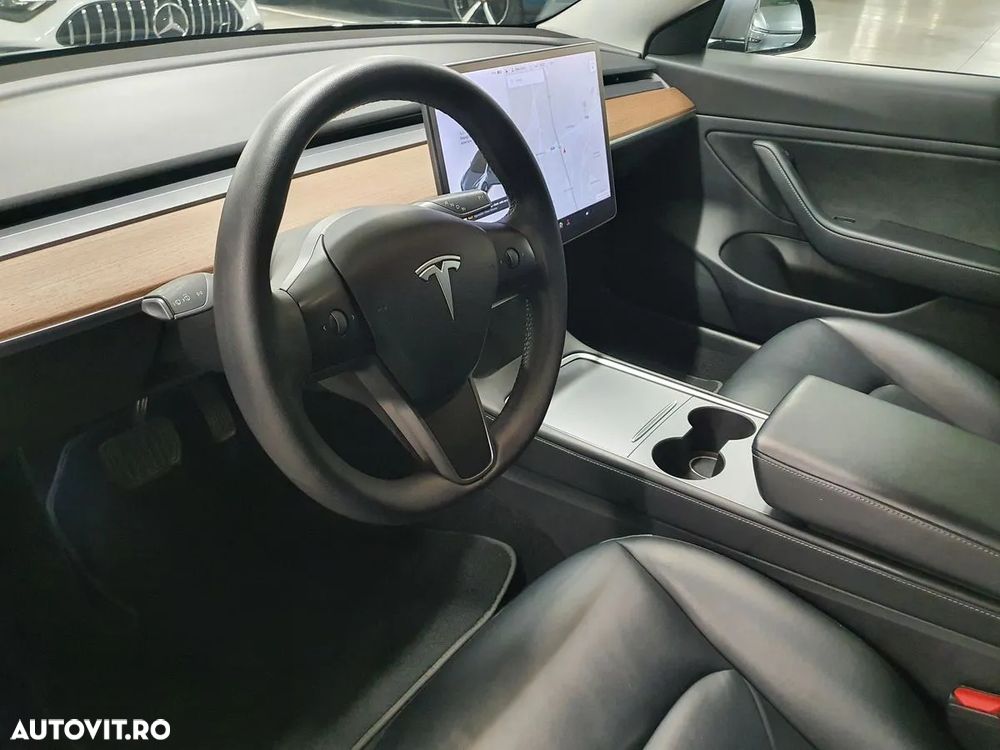Tesla Model 3 Langstreckenbatterie Allradantrieb Dual Motor - 5