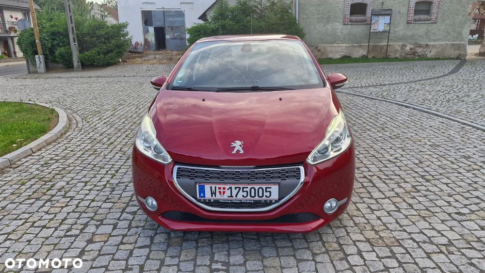 Peugeot 208 120 VTI Intuitive - 3