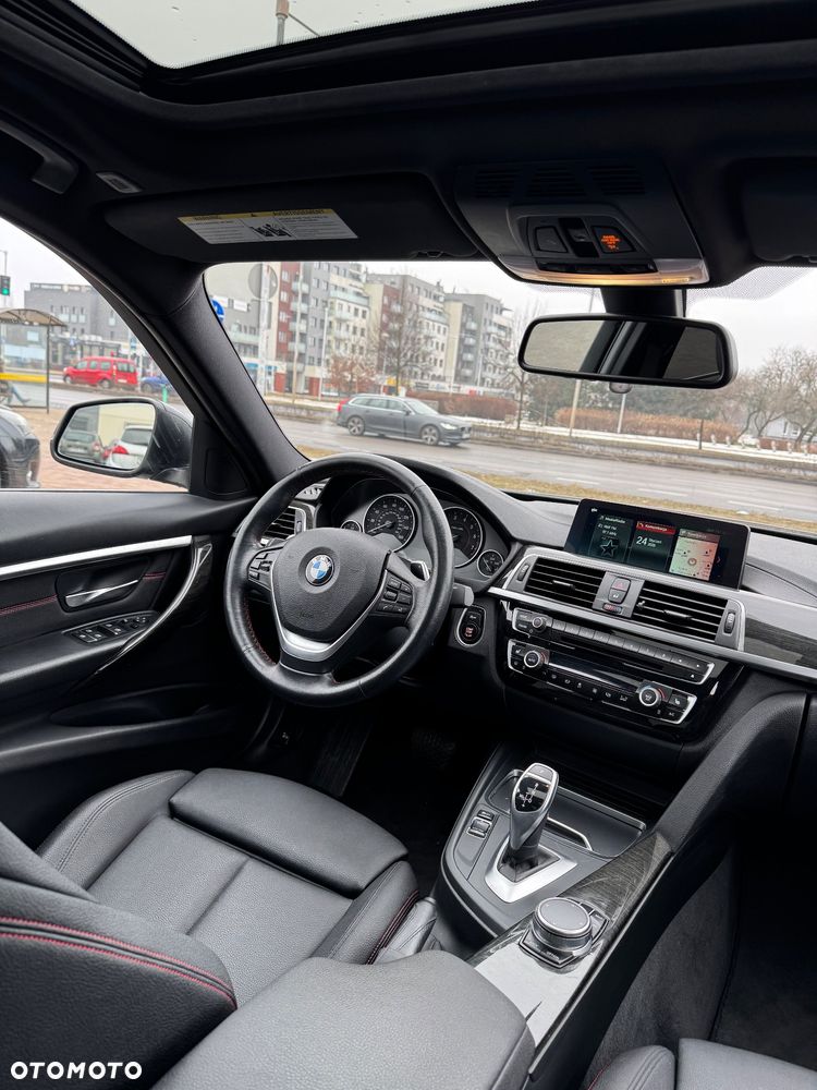BMW Seria 3 330i xDrive Edition Luxury Line Purity - 18