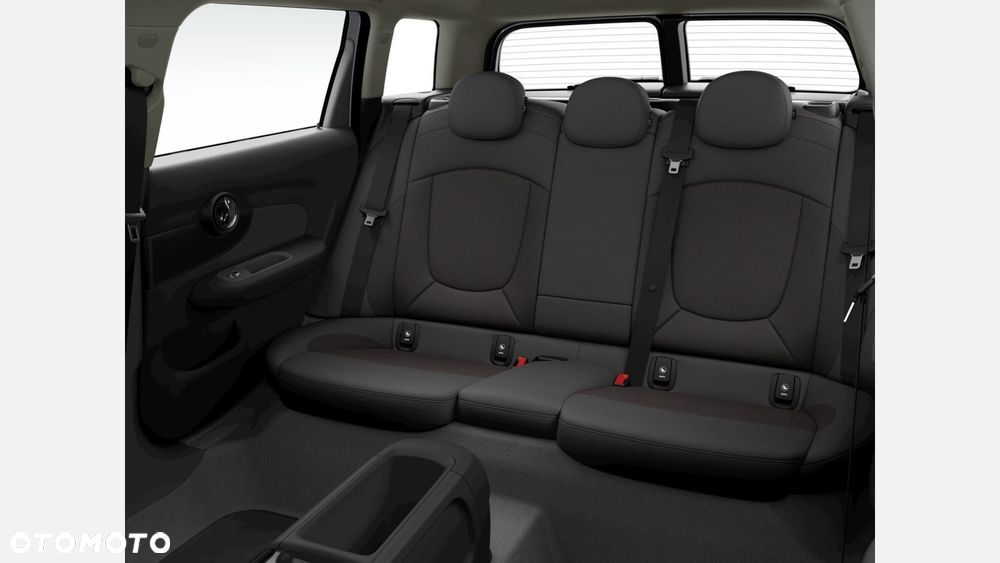 MINI Clubman - 10