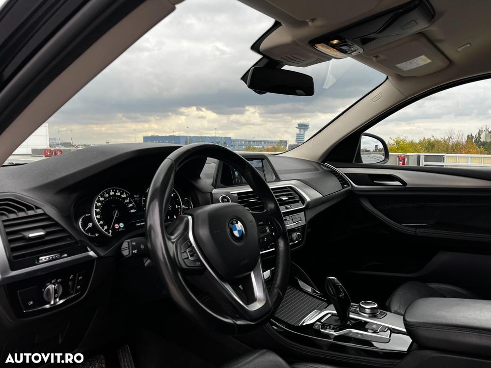 BMW X4 xDrive20d Advantage - 12