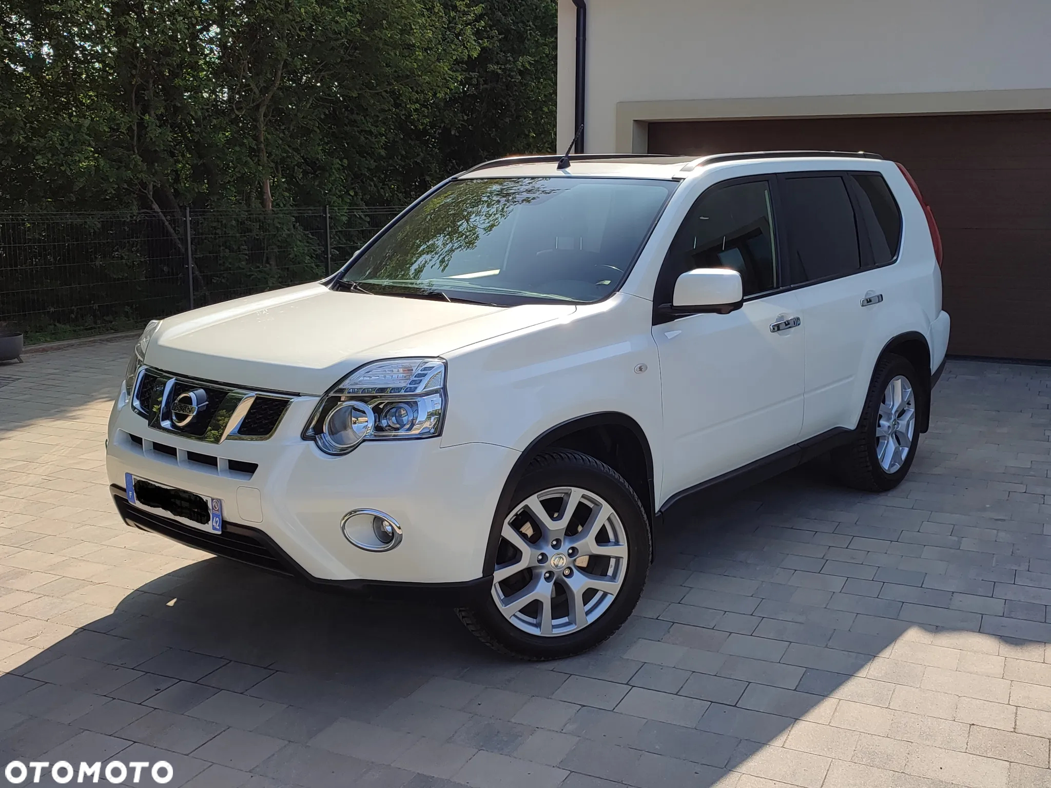 Nissan X-Trail 2.0 dCi 4x4 DPF Platinum - 4