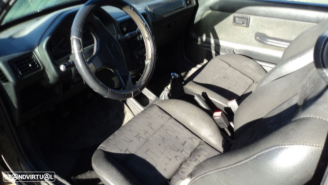 Peugeot 106 1.3 XSi 1995 - Para Peças - 4
