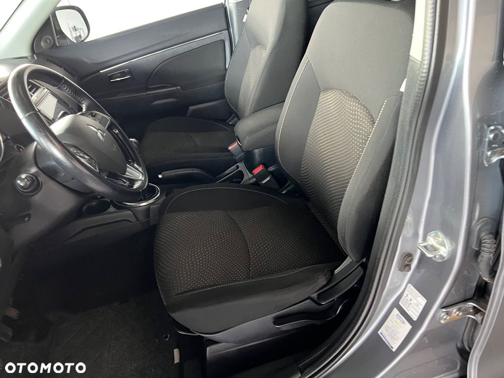 Mitsubishi ASX - 13