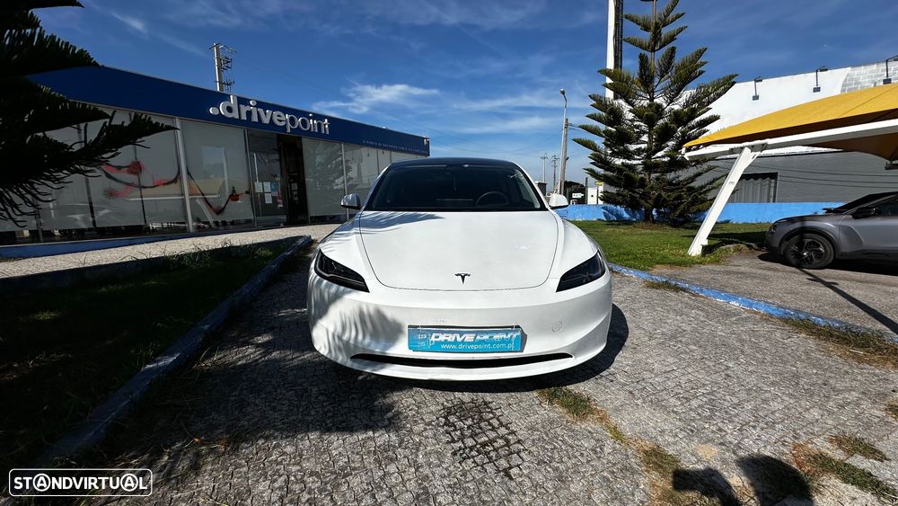 Tesla Model 3 Tração Traseira - 4